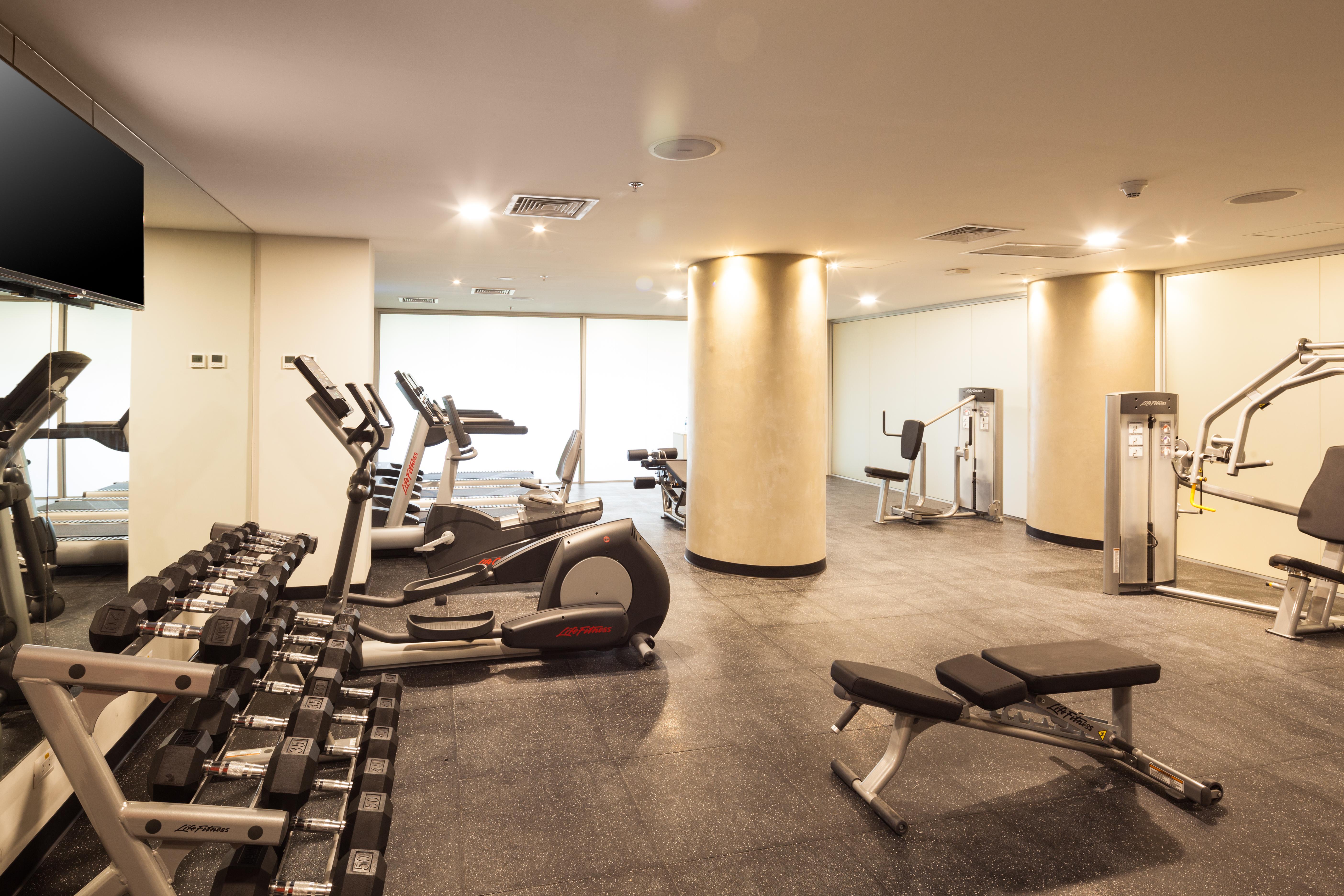 Radisson Hotel Santa Cruz Санта-Крус-де-ла-Сьерра Экстерьер фото